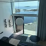 Leilighet High End Sea At A In Lofoten