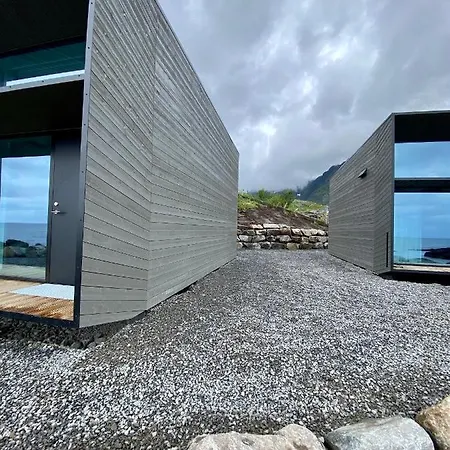 High End Sea At A In Lofoten Apartment Moskenes
