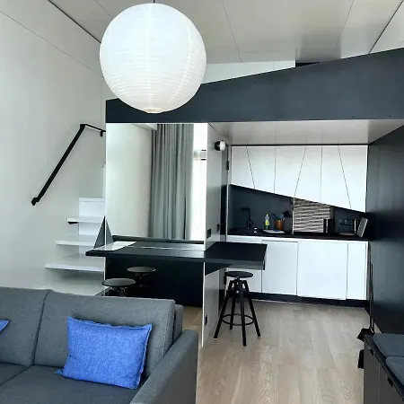 High End Sea At A In Lofoten Apartment