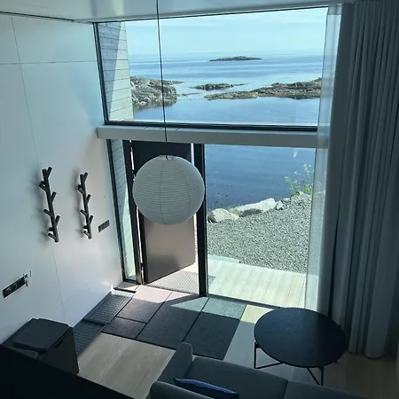Apartment High End Sea At A In Lofoten