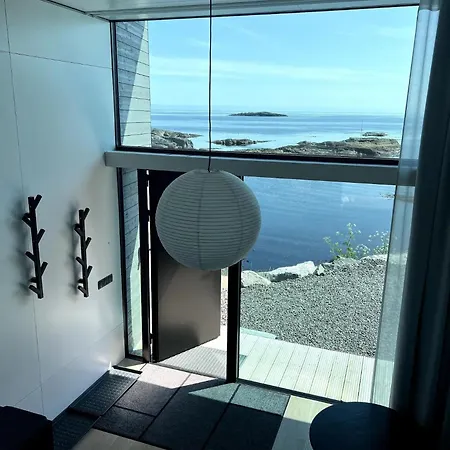 Apartment High End Sea At A In Lofoten
