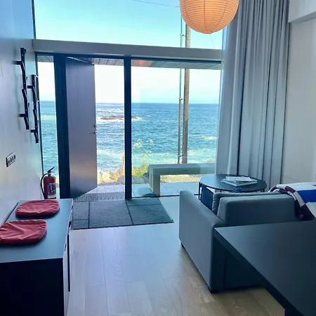 High End Sea At A In Lofoten * Moskenes