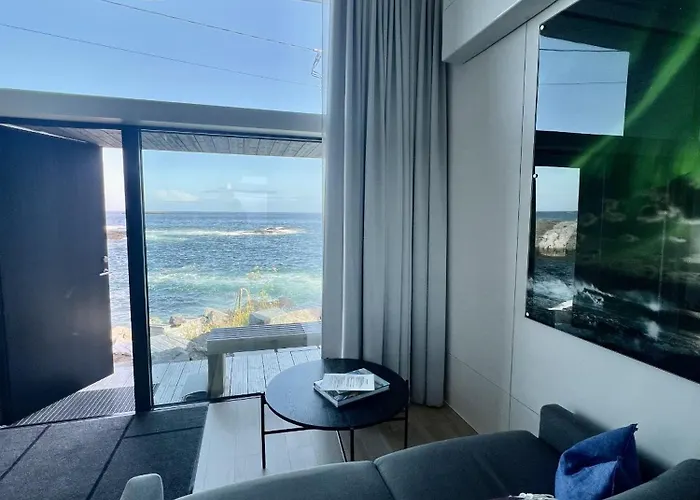 High End Sea At A In Lofoten Appartement Moskenes